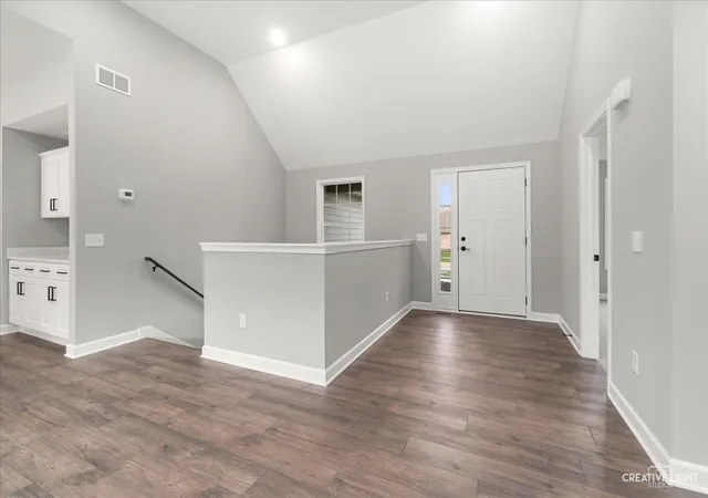 Photo 2 of Single family home for sale at 908 Bainbridge Ct, Sandwich, IL 60548 | MLS# 12794521 | Listing updated on 2026-10-29
