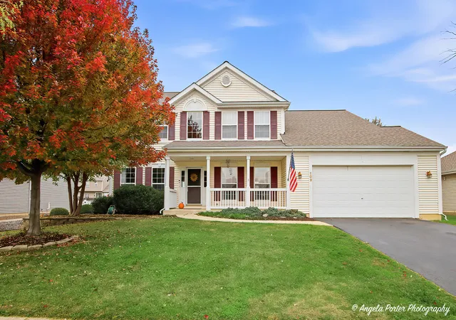 Single family home for sale at 109 N Cross Trl, McHenry, IL 60050 | MLS# 12794523