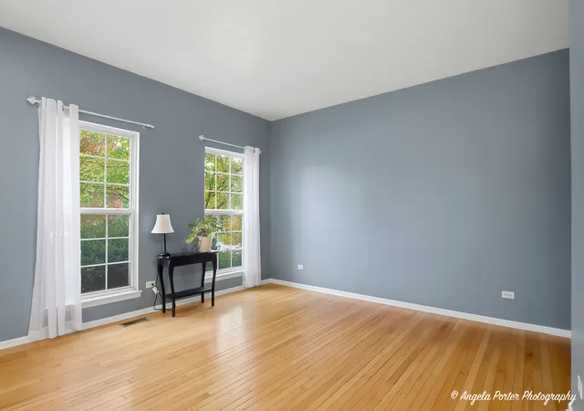 Photo 3 of Single family home for sale at 109 N Cross Trl, Mc Henry, IL 60050 | MLS# 12794523 | Listing updated on 2026-10-28