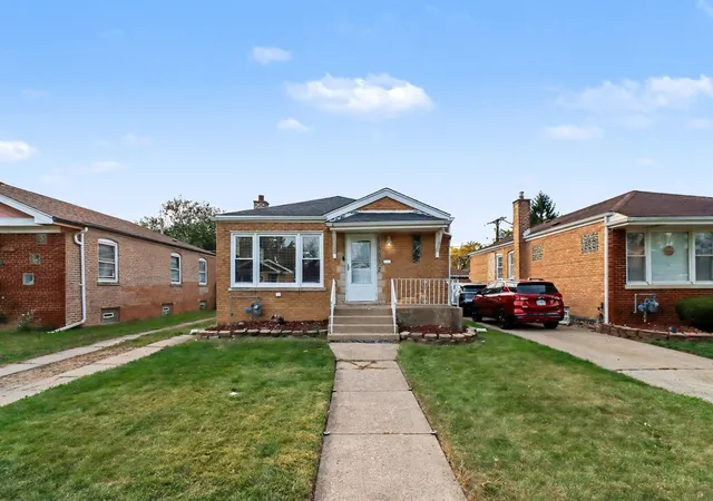 Photo 1 of Single family home for sale at 15532 Maryland Ave, Dolton, IL 60419 | MLS# 12794545 | Listing updated on 2026-10-28