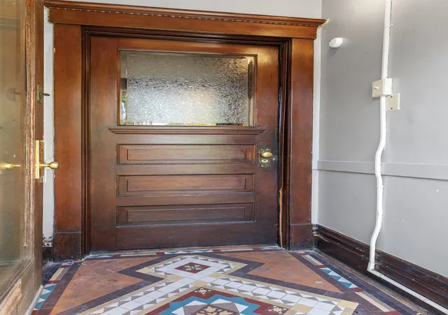 Photo 3 of Single family home for sale at 6022 S Vernon Ave, Chicago, IL 60637 | MLS# 12794568 | Listing updated on 2026-10-29