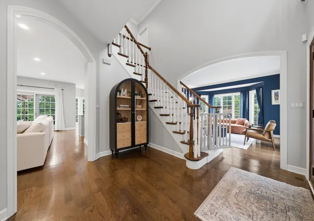 Photo 1 of Single family home for sale at 223 Justina St, Hinsdale, IL 60521 | MLS# 12794573 | Listing updated on 2026-10-27