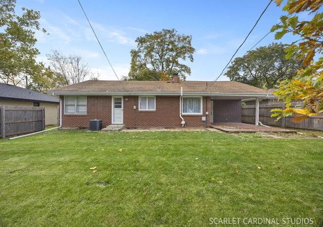 Photo 3 of Single family home for sale at 908 Donnie Ct, Joliet, IL 60435 | MLS# 12794582 | Listing updated on 2026-10-30