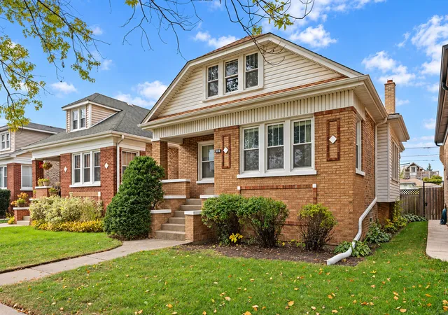 Photo 1 of Single family home for sale at 3618 N Linder Ave, Chicago, IL 60641 | MLS# 12794583 | Listing updated on 2026-10-29