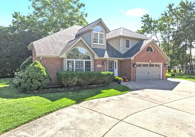 Photo 1 of Single family home for sale at 5937 Boundary Rd, Downers Grove, IL 60516 | MLS# 12794589 | Listing updated on 2026-10-27