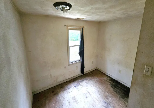 Photo 3 of Single family home for sale at 514 South Ave, Rockford, IL 61109 | MLS# 12794595 | Listing updated on 2026-10-27