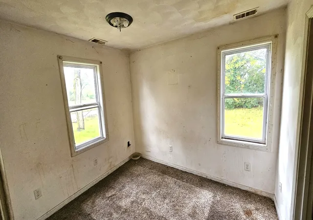 Photo 4 of Single family home for sale at 514 South Ave, Rockford, IL 61109 | MLS# 12794595 | Listing updated on 2026-10-27