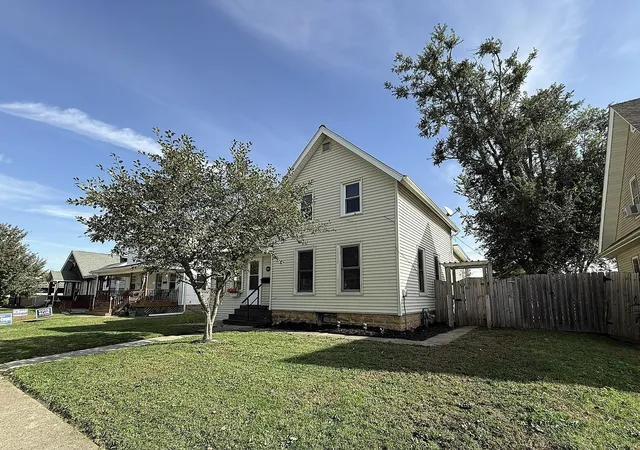 Photo 1 of Single family home for sale at 1006 6th Avenue, Sterling, IL 61081 | MLS# 12794596 | Listing updated on 2026-10-27