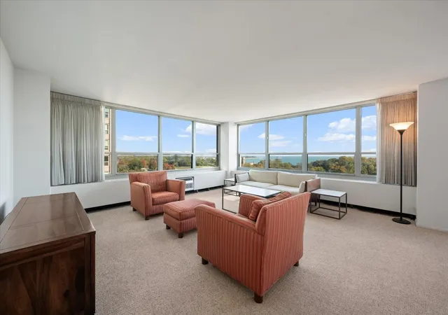Photo 3 of Condo for sale at 3550 N Lake Shore Dr #1016, Chicago, IL 60657 | MLS# 12794640 | Listing updated on 2026-10-28