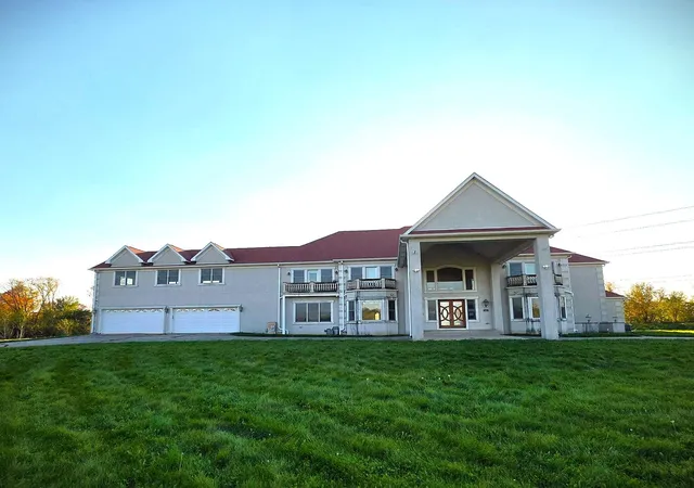 Single family home for sale at 400 Berron Ln, Barrington Hills, IL 60010 | MLS# 12794656