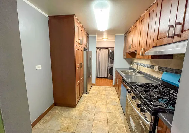Photo 3 of Condo for sale at 432 N Wilke Rd #106, Palatine, IL 60074 | MLS# 12794687 | Listing updated on 2026-10-29