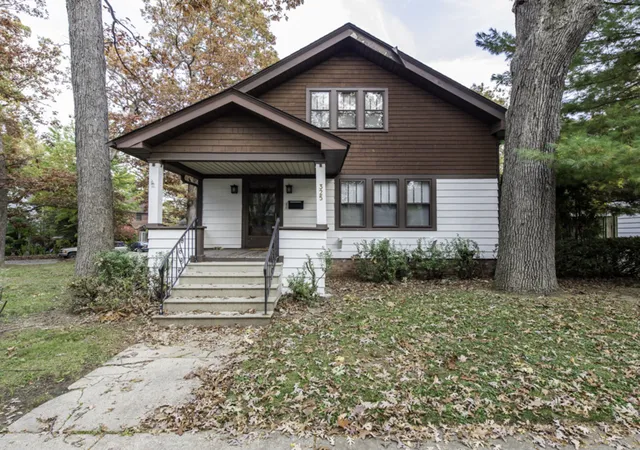 Single family home for sale at 325 N Jackson St, Waukegan, IL 60085 | MLS# 12794689