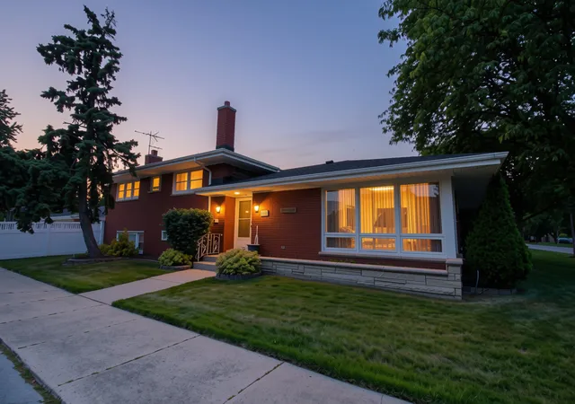 Photo 2 of Single family home for sale at 10158 S Talman Ave, Chicago, IL 60655 | MLS# 12794708 | Listing updated on 2026-10-29