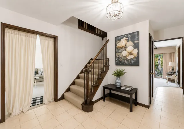 Photo 4 of Single family home for sale at 150 Shady Ln, Bartlett, IL 60103 | MLS# 12794715 | Listing updated on 2026-10-26