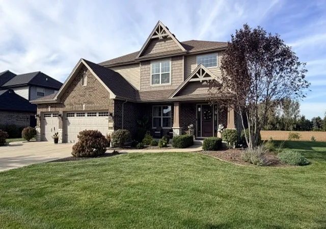 Photo 1 of Single family home for sale at 15710 Primrose St, New Lenox, IL 60451 | MLS# 12794739 | Listing updated on 2026-10-29