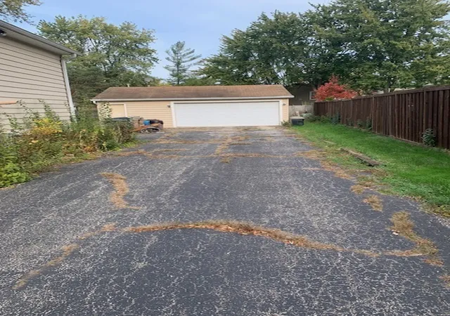 Photo 4 of Single family home for sale at 3882 Cambridge Dr, Park City, IL 60085 | MLS# 12794758 | Listing updated on 2026-10-29