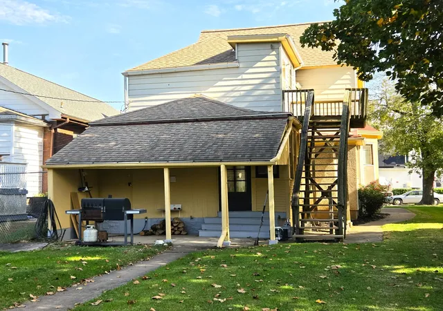 Photo 3 of Multi family home for sale at 630 S   630 1/2 14th St, Quincy, IL 62301 | MLS# 12794761 | Listing updated on 2026-10-28