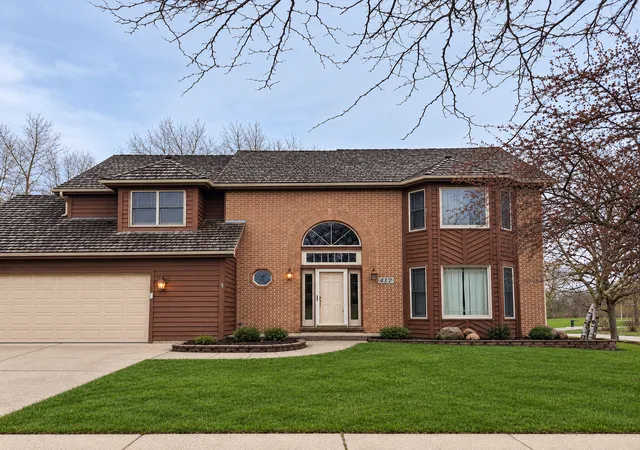 Photo 1 of Single family home for sale at 417 Signal Ln, Grayslake, IL 60030 | MLS# 12794771 | Listing updated on 2026-10-27