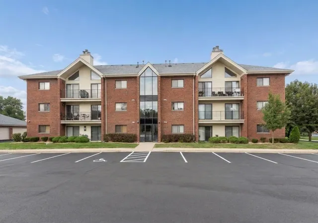 Photo 1 of Condo for sale at 6612 Martin France Cir #2D, Tinley Park, IL 60477 | MLS# 12794776 | Listing updated on 2026-10-28