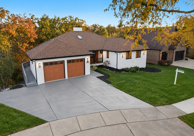 Photo 1 of Single family home for sale at 6019 Andres Ave, Tinley Park, IL 60477 | MLS# 12794779 | Listing updated on 2026-10-29