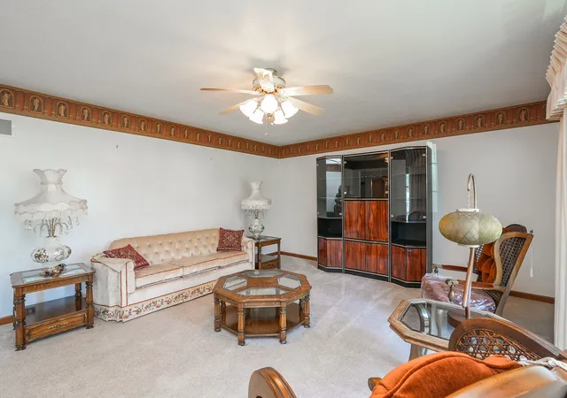 Photo 3 of Single family home for sale at 639 N Birch St, Manteno, IL 60950 | MLS# 12794804 | Listing updated on 2026-10-29
