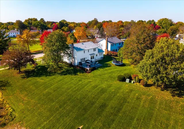 Photo 3 of Single family home for sale at 82 S Stauffer Dr, Naperville, IL 60540 | MLS# 12794808 | Listing updated on 2026-10-29