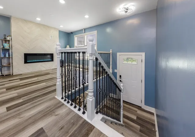 Photo 3 of Single family home for sale at 3626 Peach Grv Ln, Hazel Crest, IL 60429 | MLS# 12794820 | Listing updated on 2026-10-28