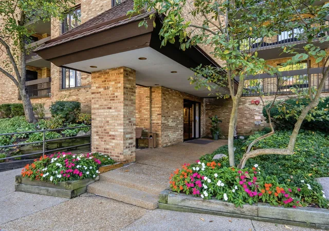 Photo 1 of Condo for sale at 1671 Mission Hills Rd #310, Northbrook, IL 60062 | MLS# 12794848 | Listing updated on 2026-10-30