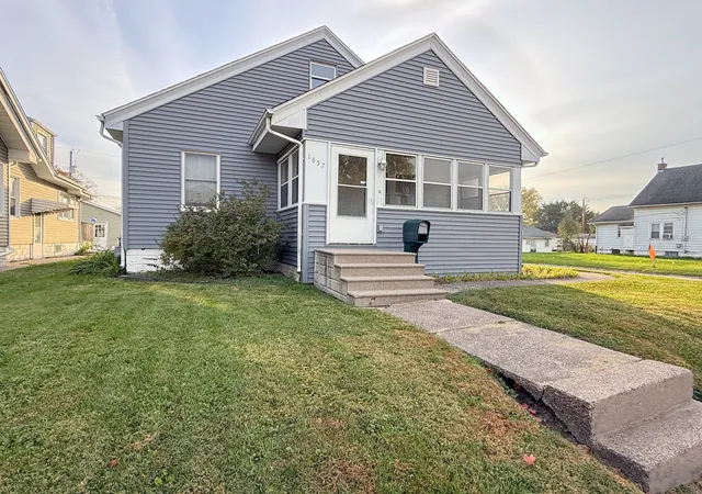 Photo 2 of Single family home for sale at 1857 42nd Street, Rock Island, IL 61201 | MLS# 12794850 | Listing updated on 2026-10-27