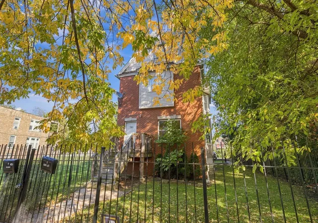 Photo 2 of House for sale at 7721 S Emerald Ave, Chicago, IL 60620 | MLS# 12794880 | Listing updated on 2026-10-27