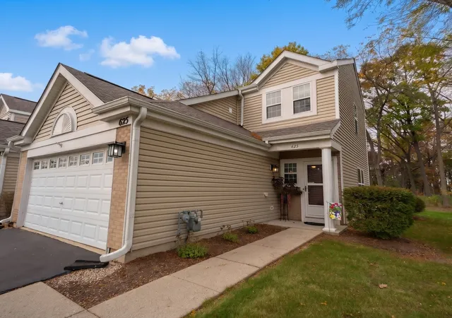 Photo 1 of Townhouse for sale at 625 Benton Rd, Lake Villa, IL 60046 | MLS# 12794885 | Listing updated on 2026-10-28