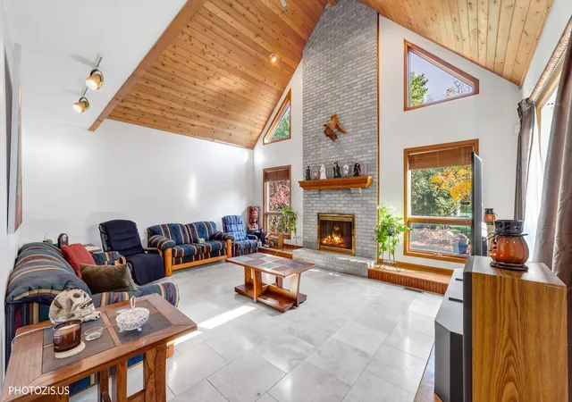 Photo 1 of Single family home for sale at 1341 Portage Ln, Woodstock, IL 60098 | MLS# 12794927 | Listing updated on 2026-10-28