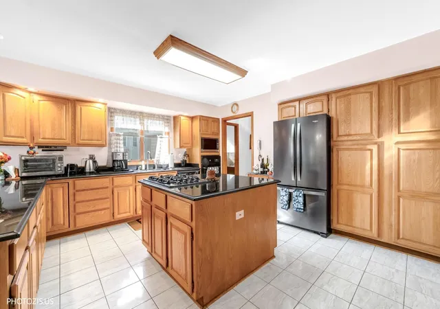 Photo 4 of Single family home for sale at 1341 Portage Ln, Woodstock, IL 60098 | MLS# 12794927 | Listing updated on 2026-10-28
