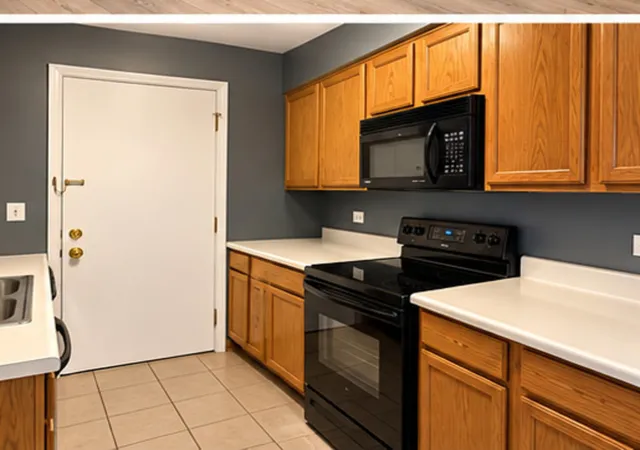 Photo 3 of Condo for sale at 5701 129th Street #2A, Crestwood, IL 60418 | MLS# 12794950 | Listing updated on 2026-10-27