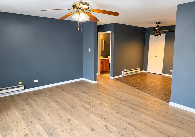 Photo 4 of Condo for sale at 5701 129th Street #2A, Crestwood, IL 60418 | MLS# 12794950 | Listing updated on 2026-10-27