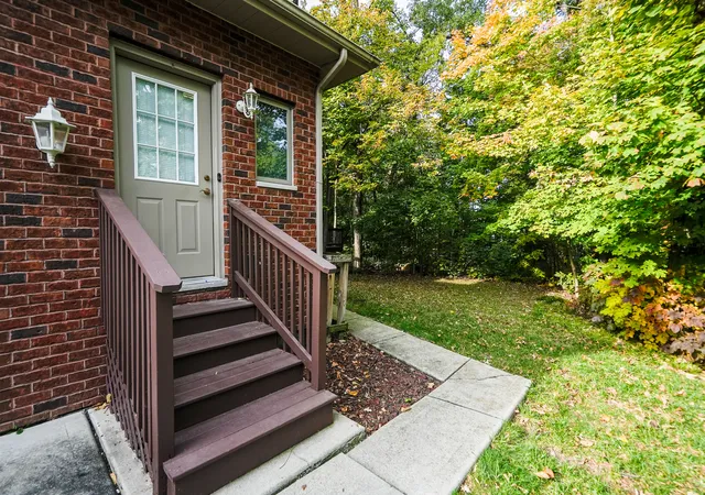 Photo 2 of Single family home for sale at 20680 Francisca Way, Frankfort, IL 60423 | MLS# 12794962 | Listing updated on 2026-10-29