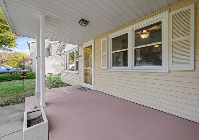 Photo 3 of Single family home for sale at 4512 25th Avenue, Rock Island, IL 61201 | MLS# 12794970 | Listing updated on 2026-10-28