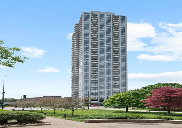 Photo 1 of Condo for sale at 2020 N Lincoln Park W #4K, Chicago, IL 60614 | MLS# 12794980 | Listing updated on 2026-10-29