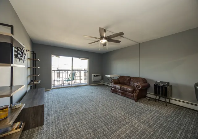 Photo 3 of Condo for sale at 6800 N California Ave #4i, Chicago, IL 60645 | MLS# 12795007 | Listing updated on 2026-10-28