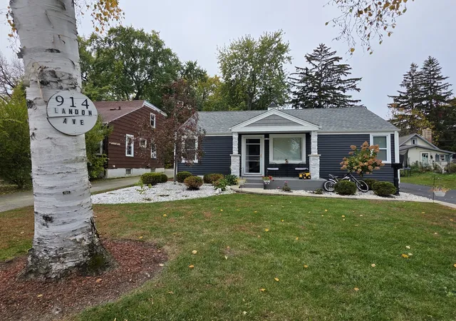 Photo 1 of Single family home for sale at 914 Landon Ave, Winthrop Harbor, IL 60096 | MLS# 12795052 | Listing updated on 2026-10-28