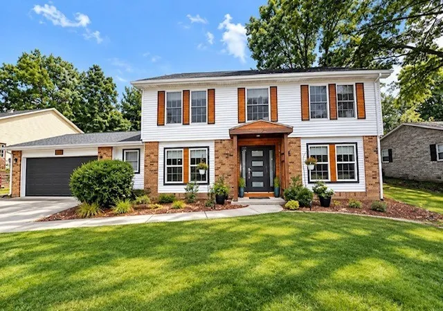 Photo 1 of Single family home for sale at 4211 Fox Crk St, Mt Vernon, IL 62864 | MLS# 12795075 | Listing updated on 2026-10-29