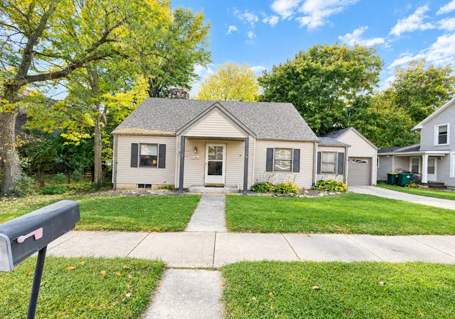 Photo 2 of Single family home for sale at 116 Liberty St, Walnut, IL 61376 | MLS# 12795088 | Listing updated on 2026-10-28
