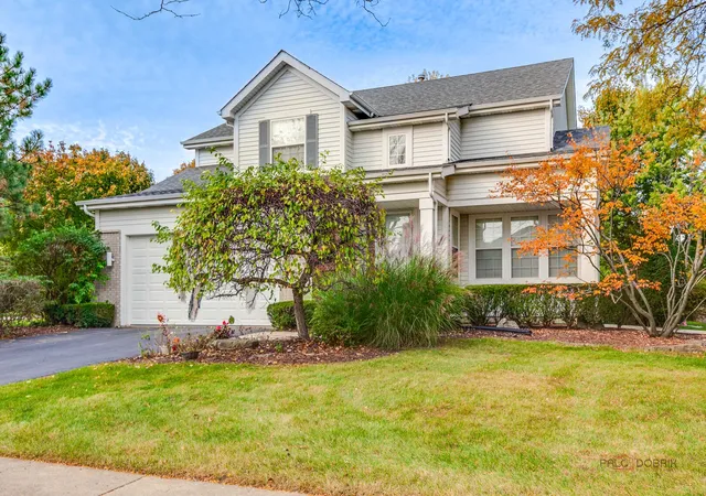 Photo 1 of Single family home for sale at 2184 Avalon Dr, Buffalo Grove, IL 60089 | MLS# 12795098 | Listing updated on 2026-10-29