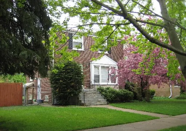 Single family home for sale at 919 Westchester Blvd, Westchester, IL 60154 | MLS# 12795106