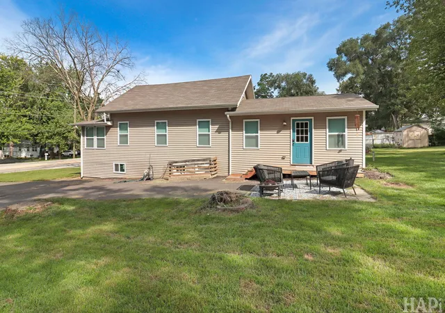 Photo 3 of Single family home for sale at 35671 N Wilson Rd, Ingleside, IL 60041 | MLS# 12795108 | Listing updated on 2026-10-27