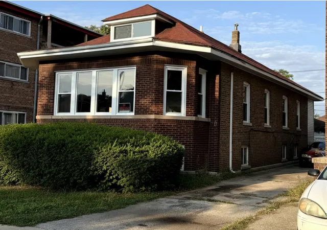 Single family home for sale at 8014 S Yates Blvd, Chicago, IL 60617 | MLS# 12795125