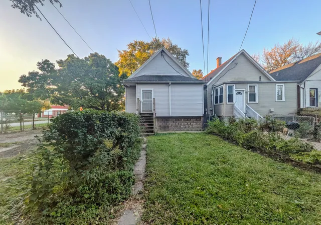 Photo 3 of Single family home for sale at 220 E 116th Street, Chicago, IL 60628 | MLS# 12795130 | Listing updated on 2026-10-28