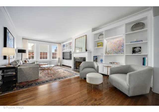 Photo 4 of Condo for sale at 1120 N Lake Shore Dr #10C, Chicago, IL 60611 | MLS# 12795134 | Listing updated on 2026-10-30