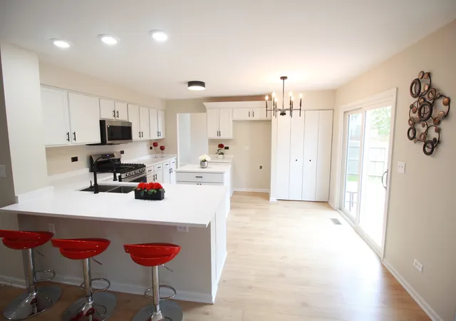 Photo 3 of Single family home for sale at 26918 W Locust Rd, Channahon, IL 60410 | MLS# 12795151 | Listing updated on 2026-10-28