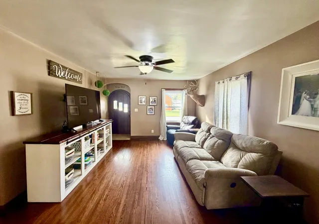 Photo 1 of Single family home for sale at 705 E Main St, Aledo, IL 61231 | MLS# 12795180 | Listing updated on 2026-10-28
